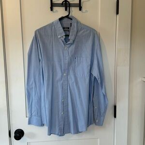 Pick any 4 of any $6 men’s button-down for $18!! 
Very lightly worn.